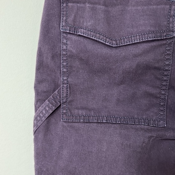 CAbi The Carpenter Cargo Utility Pants Deep Plum Purple Sz 2 - Picture 9 of 16